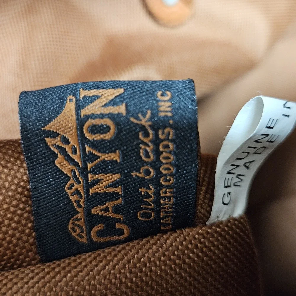 Promotional Canyon Outback Leather Goods  Golden‎ Brown Leather Dufflel  Travel